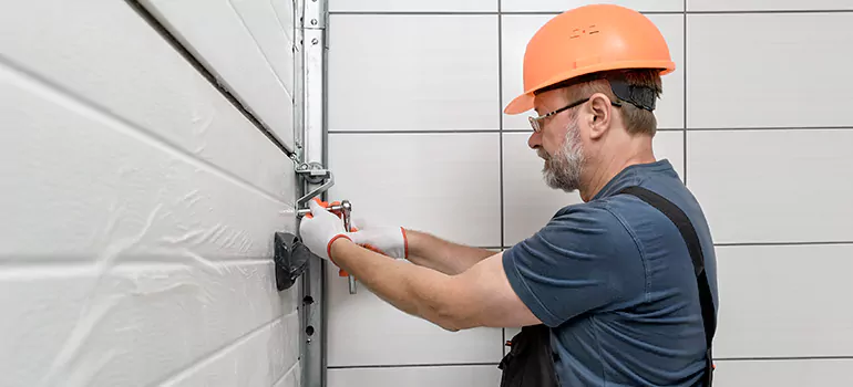 Garage Door Repair in Citrus Park